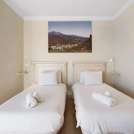 Happy Holidays Pool Private Villa