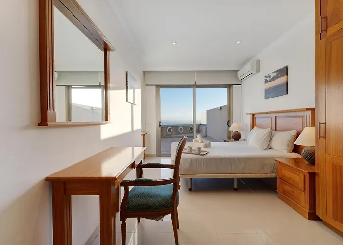 Happy Holidays Pool Private Villa Puerto de Santiago (Tenerife)