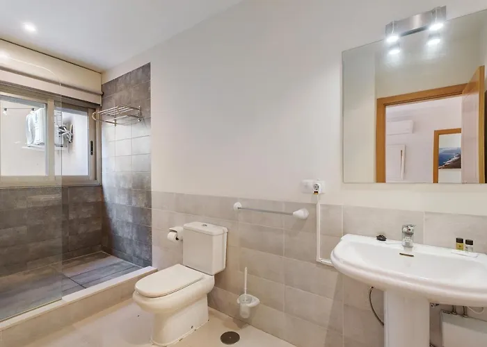 Happy Holidays Pool Private Villa